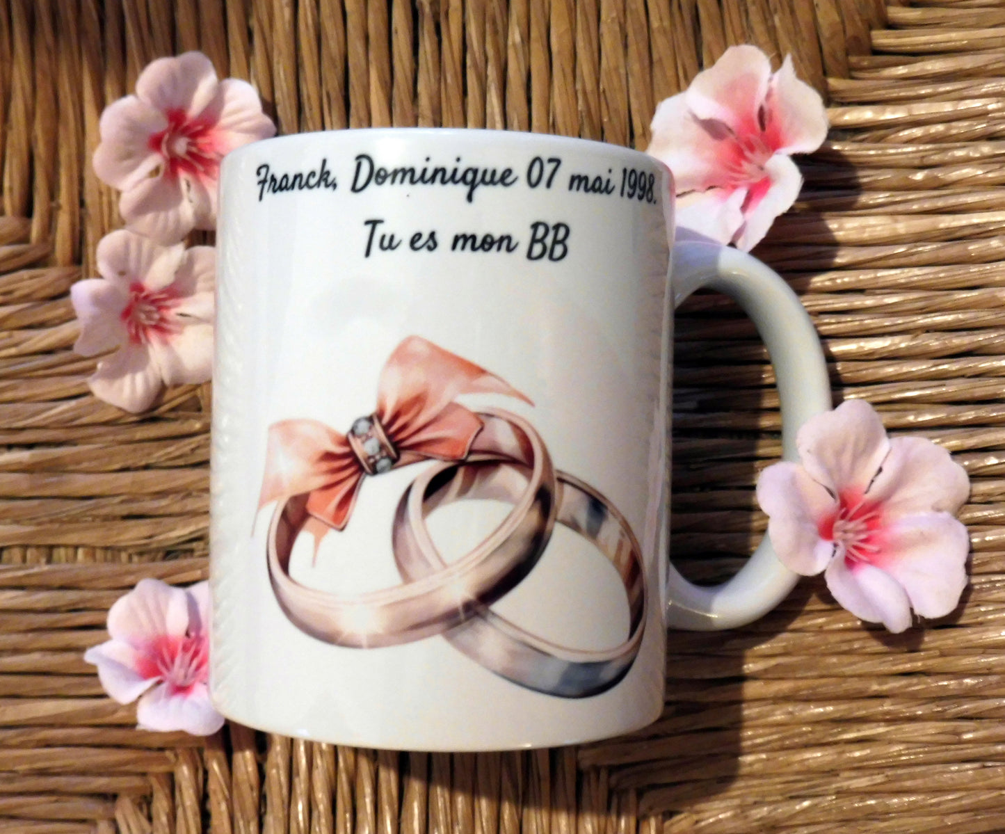 Personalized mug with wedding rings