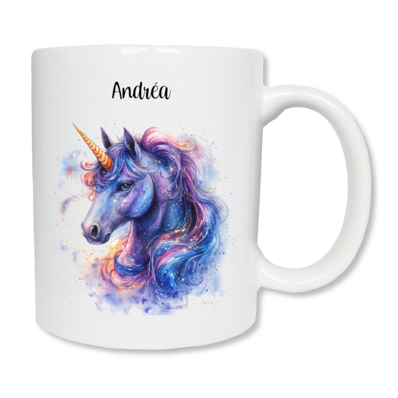 Mug blanc en céramique 325 ml avec licorne et personnalisé avec un prénom. Cadeau de Noël.
