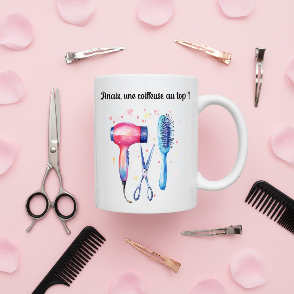 Mug personnalisé coiffeuse mise en situation, idée cadeau anniversaire ou fête des mères