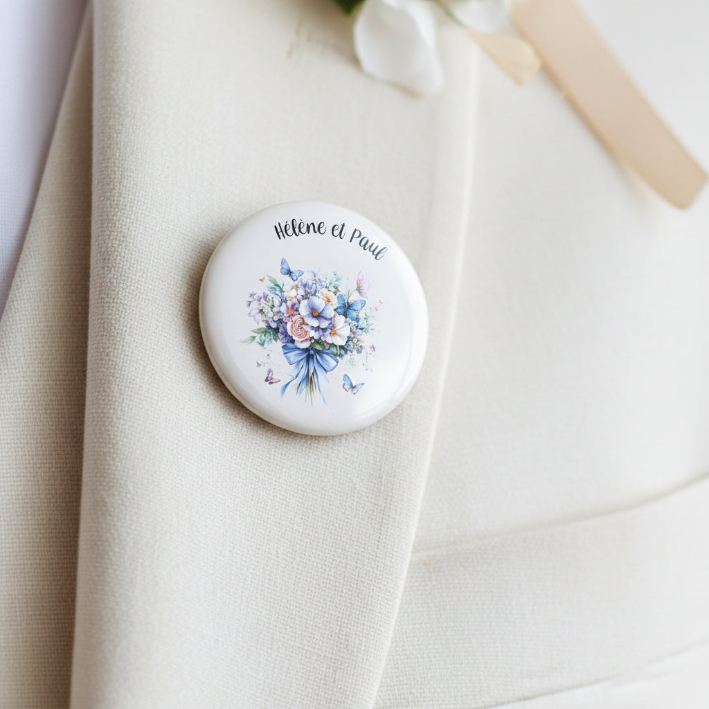 Badge personnalisé mariés bouquet aquarelle avec prénoms à épingle – souvenir cérémonie mariage
