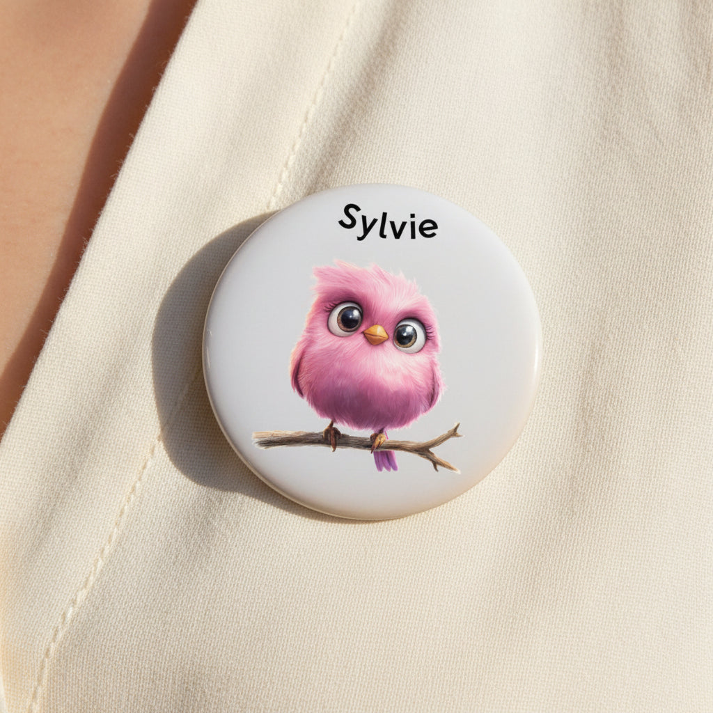 Badge personnalisé oiseau kawaii avec prénom à épingle – cadeau original femme fille

