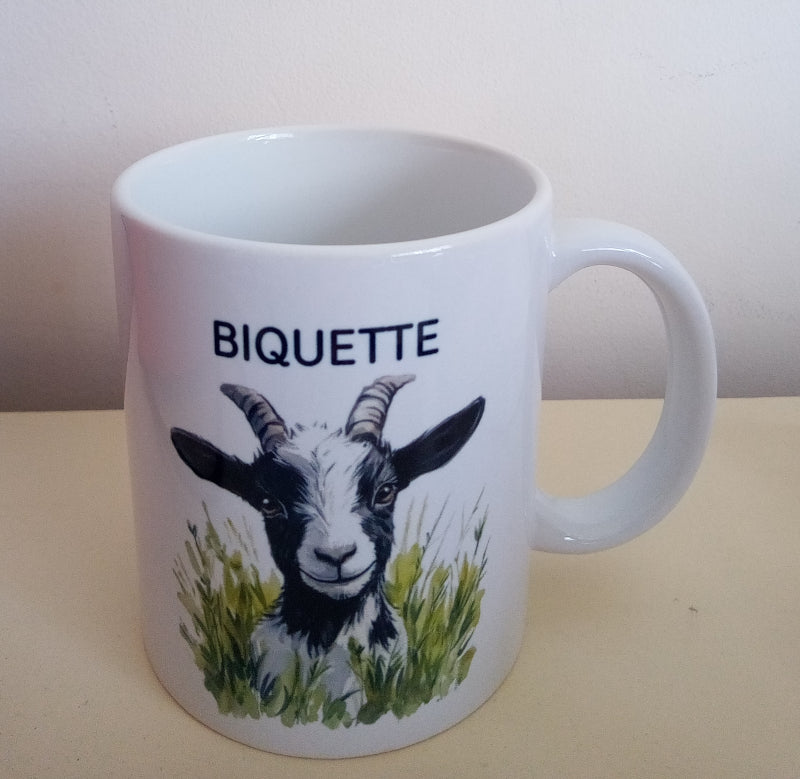 Tasse blanche de 325 ml avec une bique noire et blanche - Cadeau pour les éleveurs de chèvre