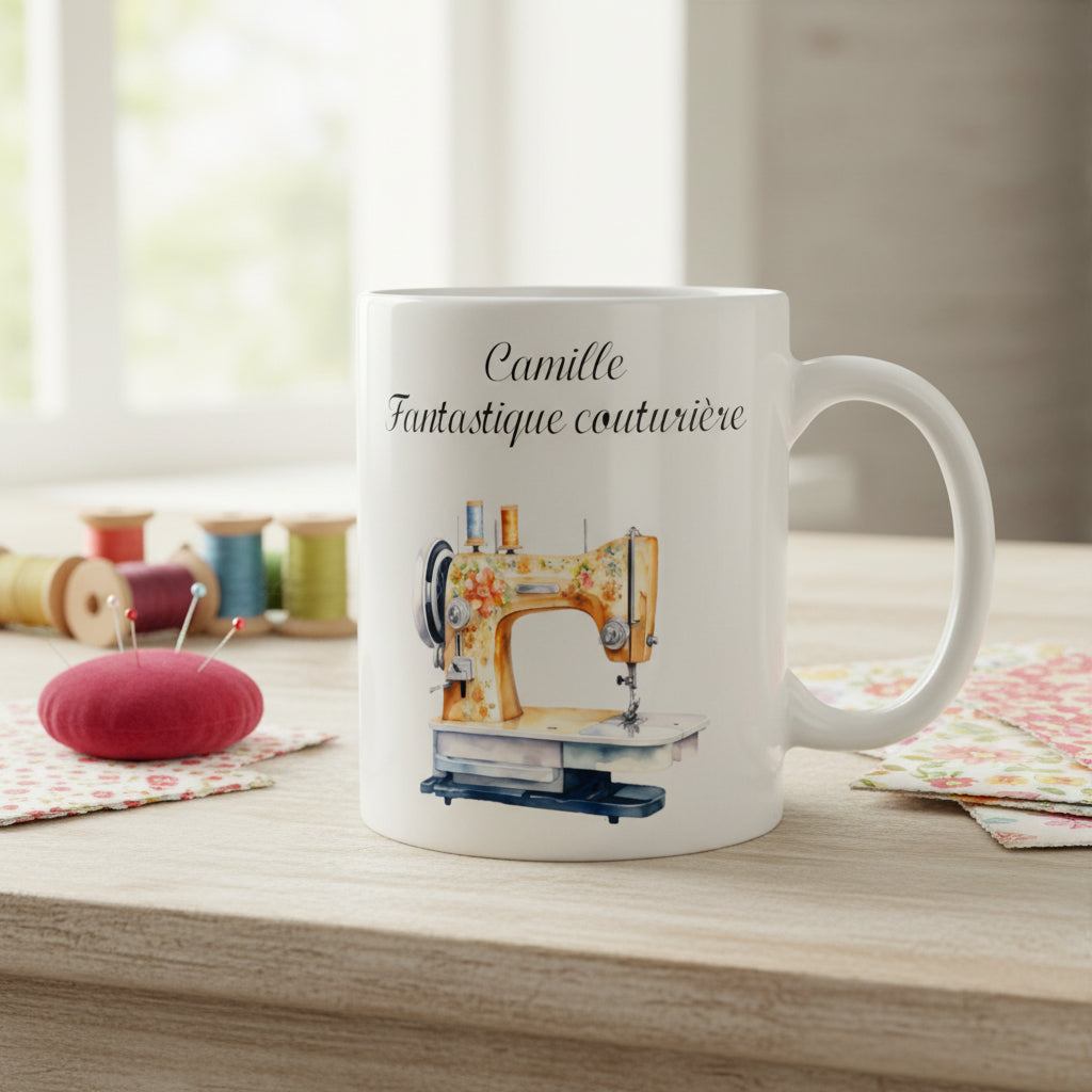 mug personnalisé céramique avec machine à coudre et prénom - Cadeau couturière