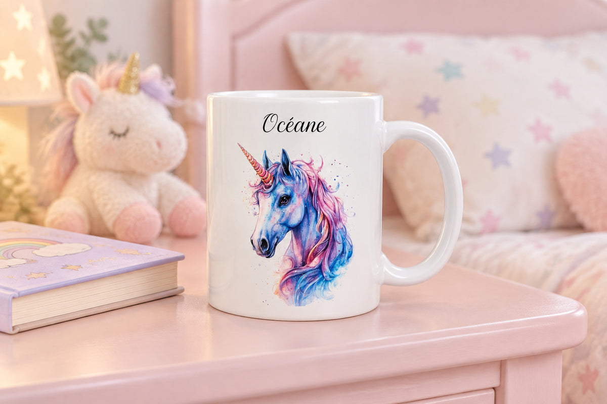 Tasse personnalisée avec une tête de licorne et un prénom - Cadeau anniversaire