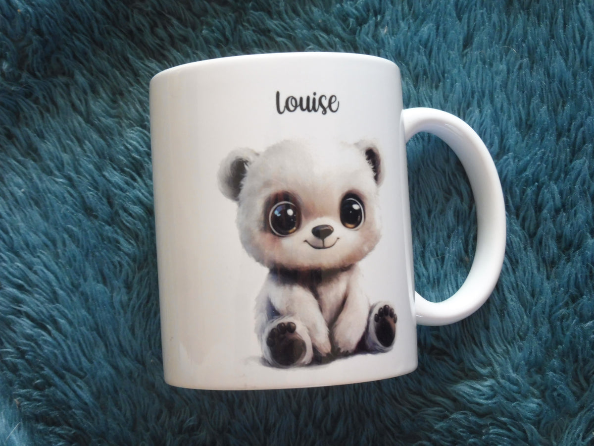 Mug blanc en céramique de 325 ml avec un ourson et un prénom - Cadeau baptême
