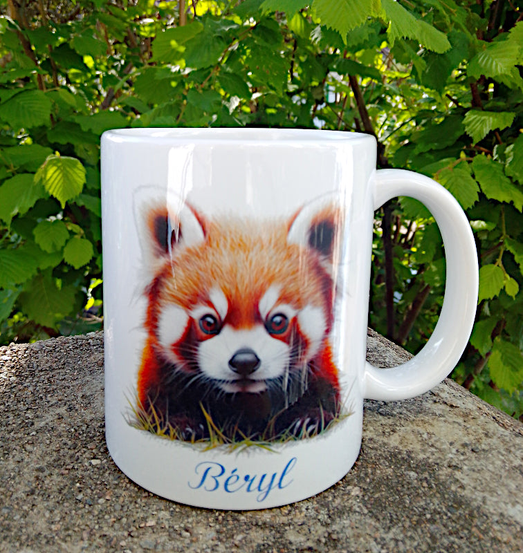 Mug personnalisé panda roux avec prénom - cadeau original pour amoureux des animaux
