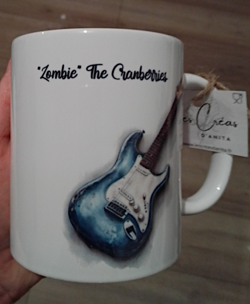 Mug personnalisé guitare électrique avec prénom - cadeau guitariste électrique
