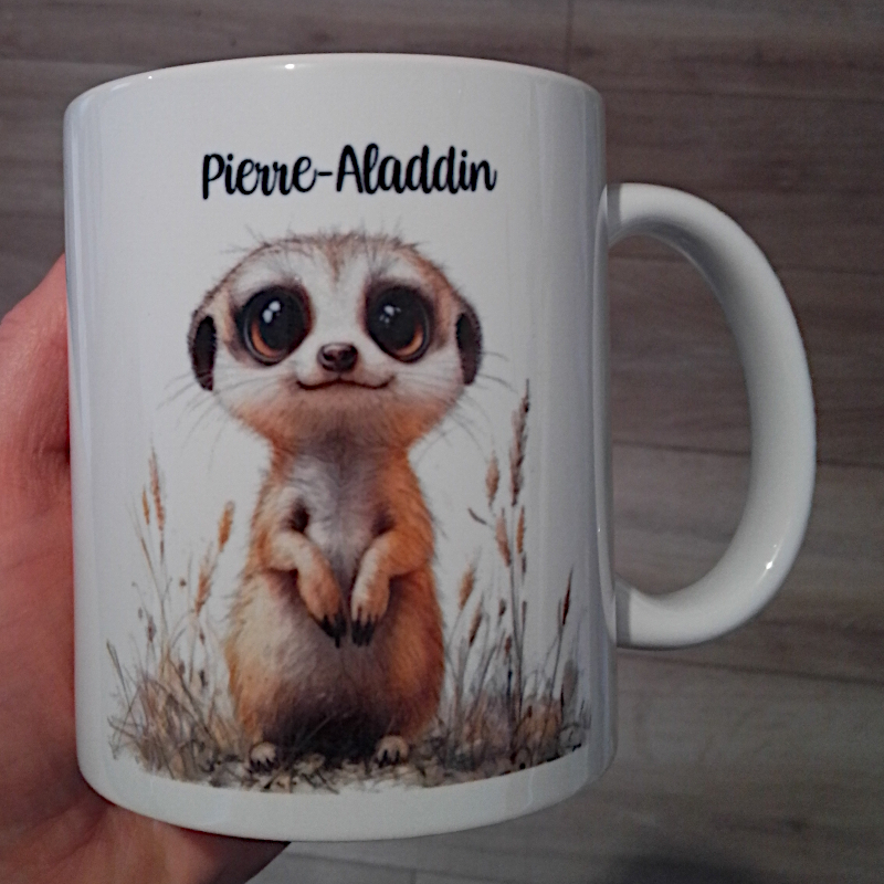 Tasse blanche de 325 ml en céramique avec un suricate imprimé et un texte