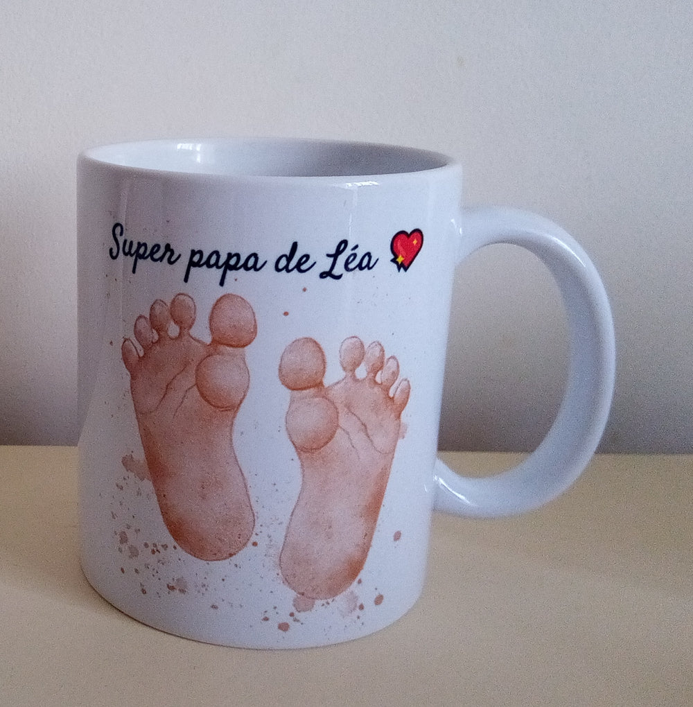 Mug naissance personnalisé avec empreintes de pieds